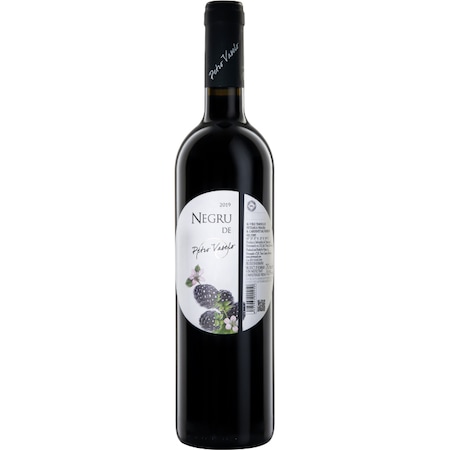 Cel Mai Bun Vin Negru - Descoperă Aromele Intense și Structura Bogată